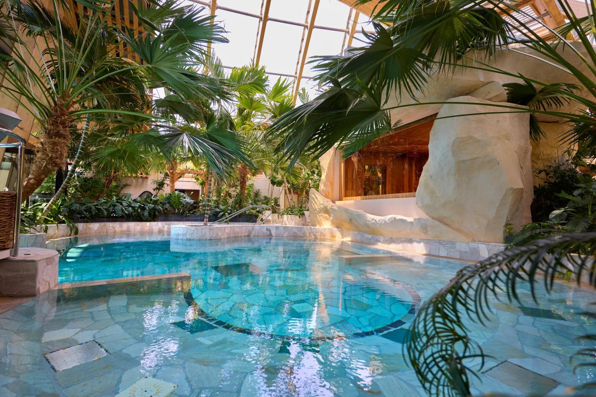 Center Parcs Les Trois Forets アティニー エクステリア 写真