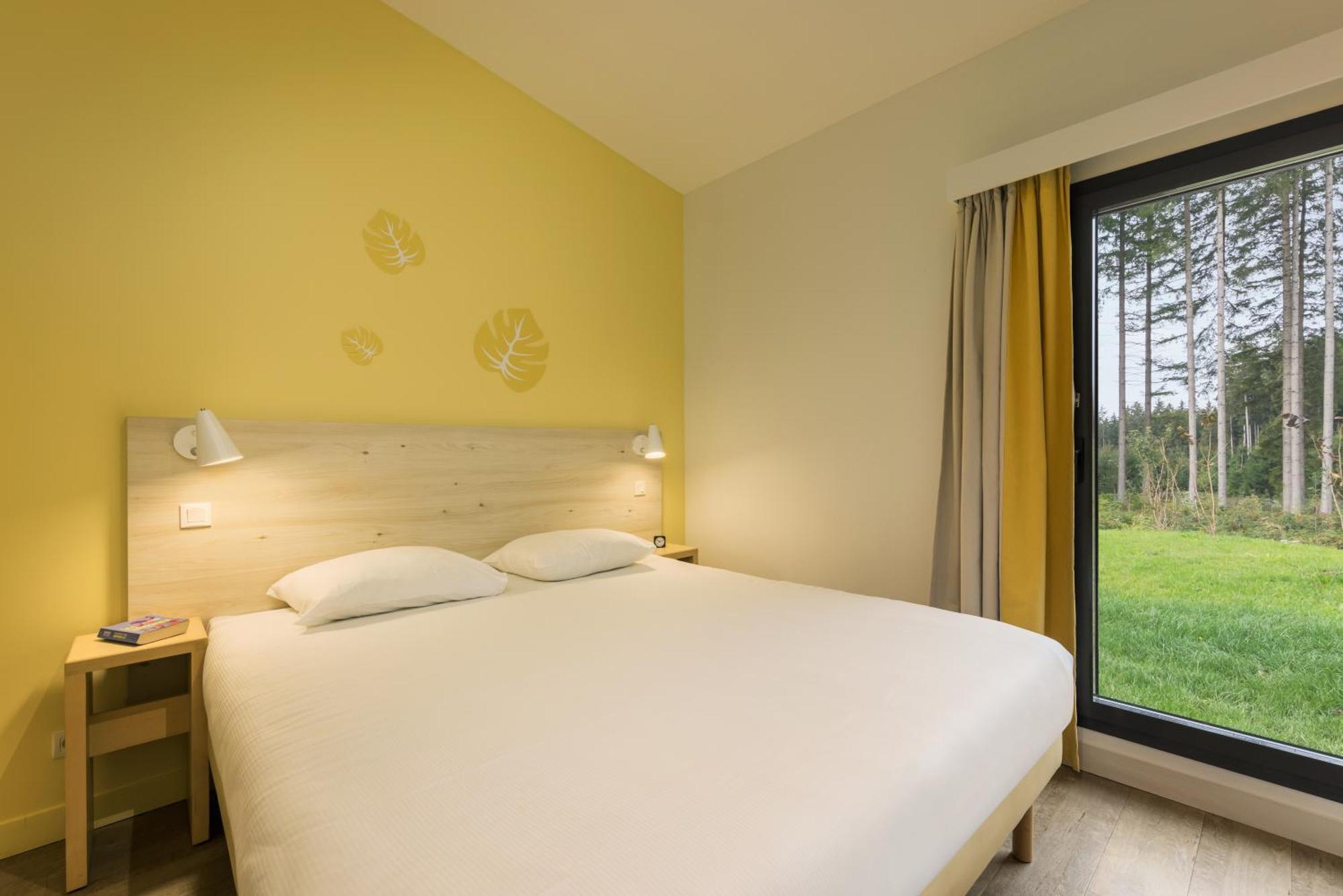 Center Parcs Les Trois Forets アティニー エクステリア 写真